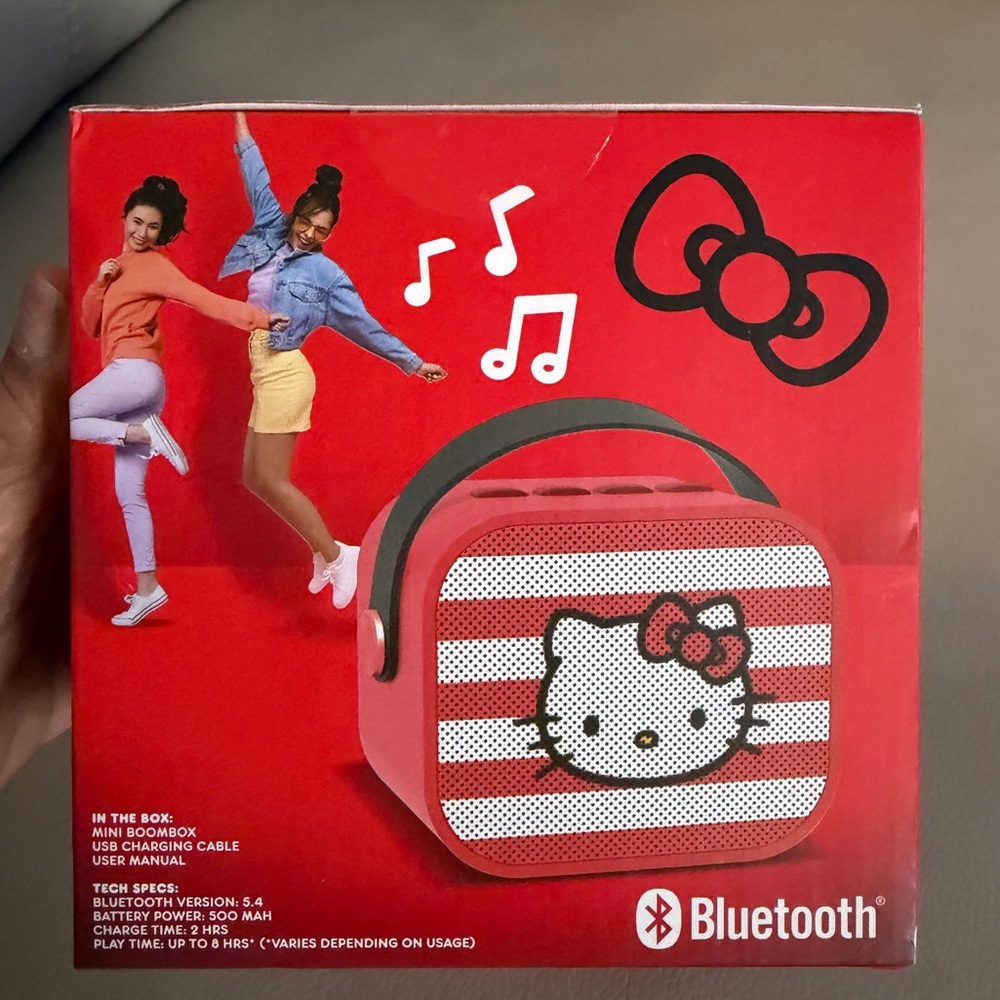 NIB RARE - HELLO KITTY - Mini Boombox - Portable RED Edition - Picture 2 of 4